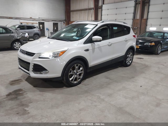 1FMCU9J95GUB02377 Ford Escape Titanium