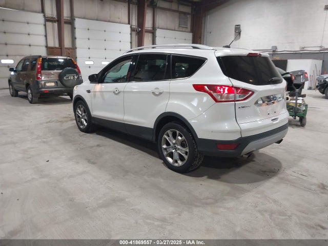 1FMCU9J95GUB02377 Ford Escape Titanium