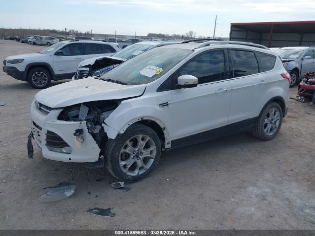 1FMCU9J90FUA67262 Ford Escape Titanium