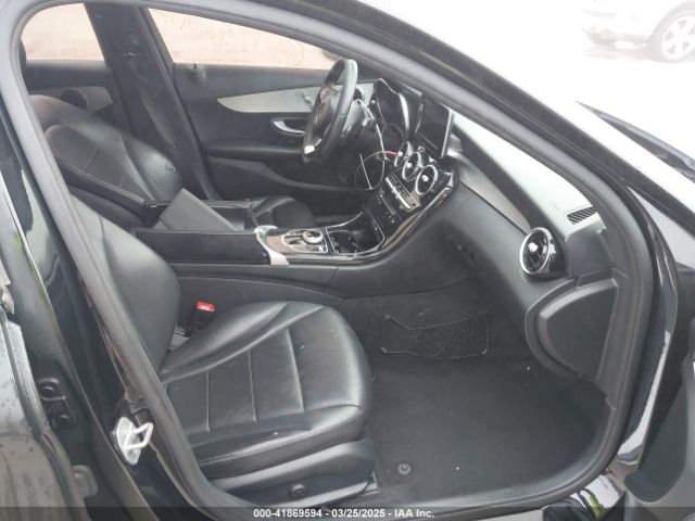 55SWF4JB8JU234808 Mercedes-Benz C 300
