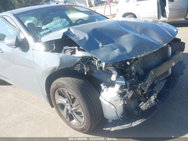 KMHLM4AG8PU437909 Hyundai ELANTRA SEL