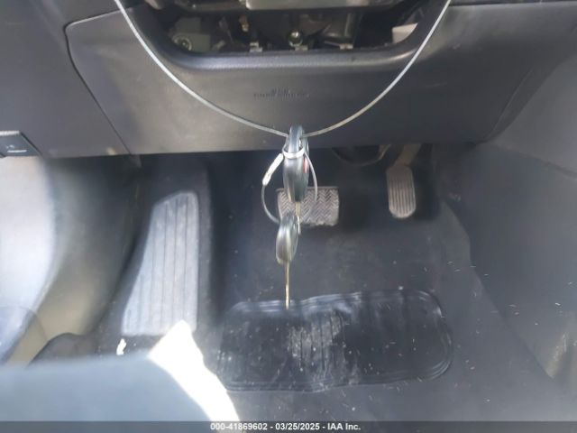 2T1BURHE1FC295917 Toyota COROLLA LE