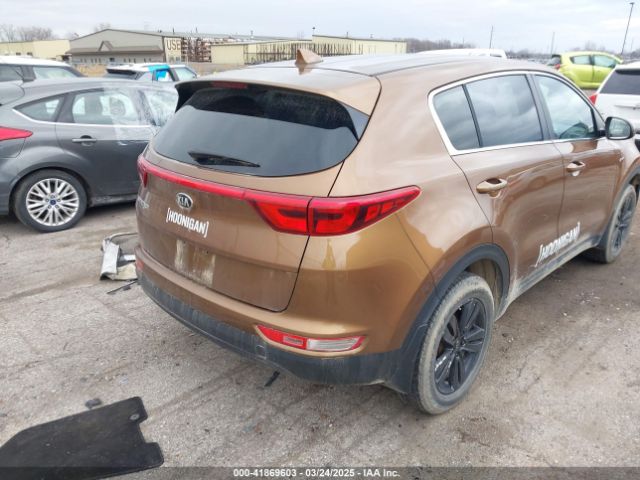 KNDPMCAC3J7422785 KIA Sportage Lx