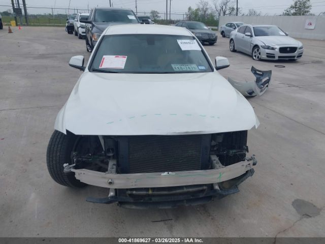 WBA8B9G51HNU09431 BMW 330I