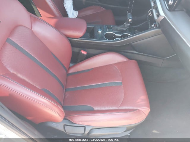 5XXG64J2XMG060182 KIA K5 Gt-line