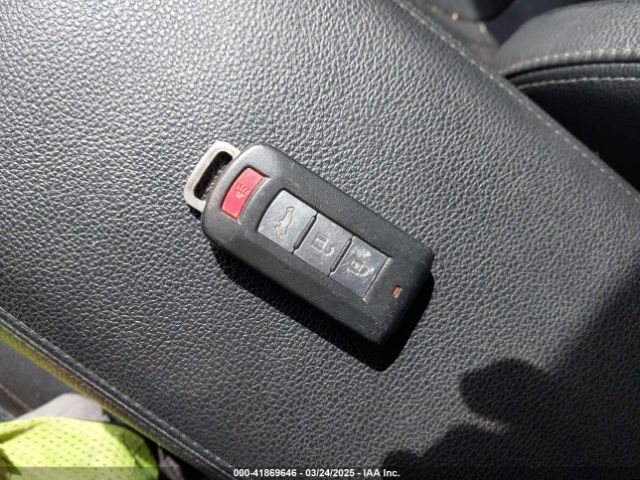 JA4AD3A39GZ003885 Mitsubishi Outlander Sel