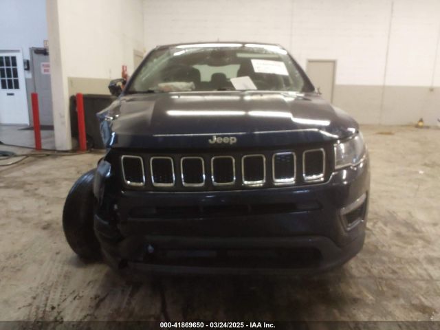 3C4NJDAB8KT638920 Jeep Compass Sport 4x4