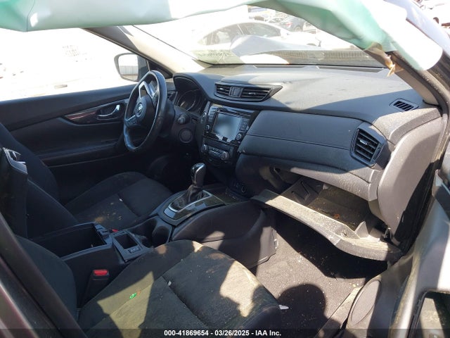 KNMAT2MV7JP545098 Nissan ROGUE SV
