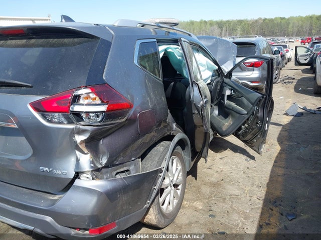 KNMAT2MV7JP545098 Nissan ROGUE SV