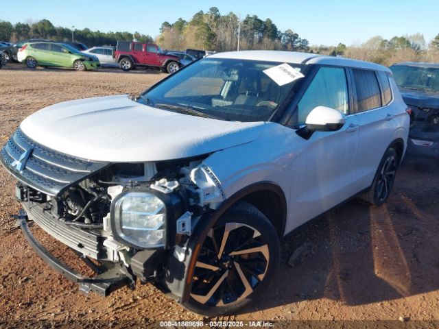 2022 MITSUBISHI OUTLANDER JA4J3TA81NZ049481 Photo 1