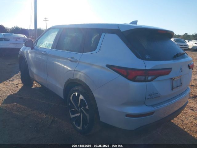 2022 MITSUBISHI OUTLANDER JA4J3TA81NZ049481 Photo 2
