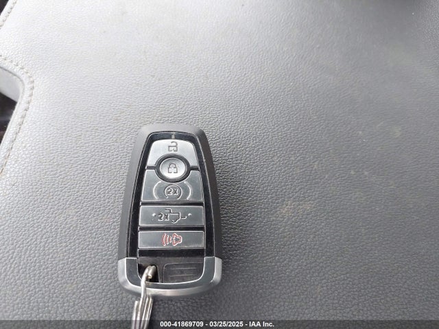 1FTFW1E82NKE53822 Ford F-150 Lariat