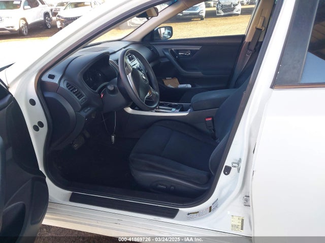 Nissan Altima 2014 1N4AL3AP6EC415750 Image 17