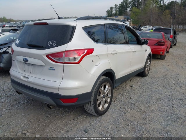 1FMCU9GX6GUB50752 Ford ESCAPE SE