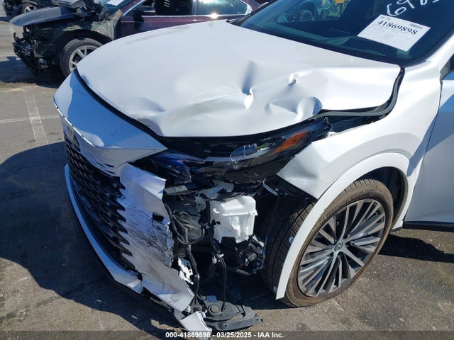 Lexus a25a-fxs, 5nm+4nm 2024 2T2BBMCA7RC056983 Image 19