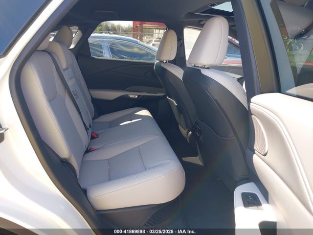 Lexus a25a-fxs, 5nm+4nm 2024 2T2BBMCA7RC056983 Image 8