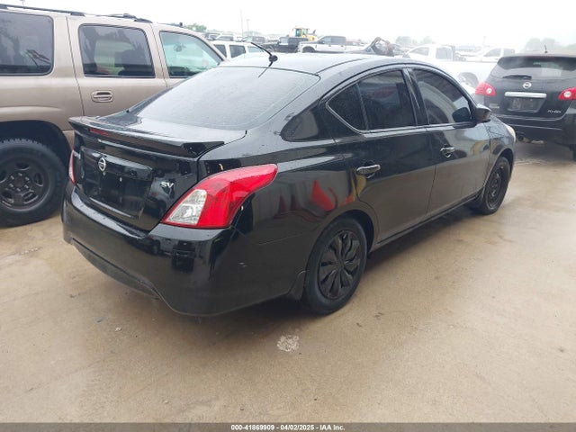 3N1CN7AP8JL820711 Nissan Versa 1.6 Sv