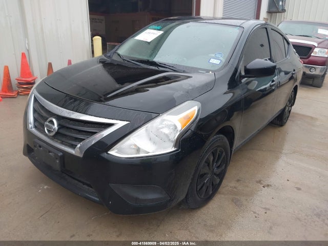 3N1CN7AP8JL820711 Nissan Versa 1.6 Sv