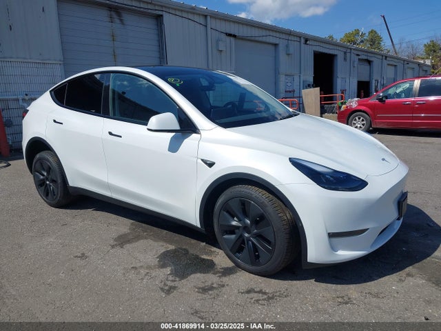 2025 TESLA MODEL Y 7SAYGDEE2SA354505 Photo 0