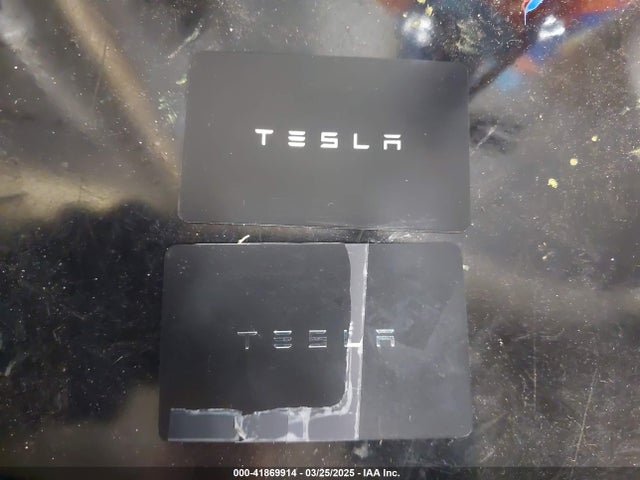 2025 TESLA MODEL Y 7SAYGDEE2SA354505 Photo 10