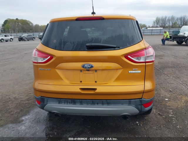 1FMCU0GX3GUB75572 Ford ESCAPE SE