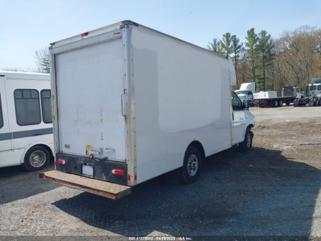 2017 GMC SAVANA CUTAWAY 1GD07RFG4H1335042 Photo 3