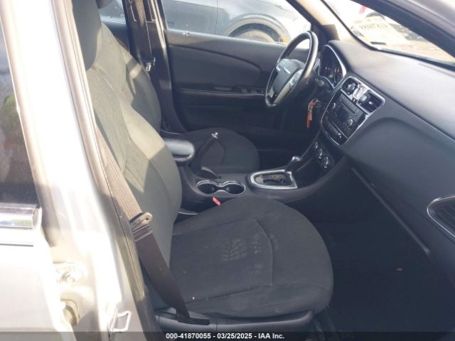2012 CHRYSLER 200 1C3CCBBB0CN100240 Photo 4