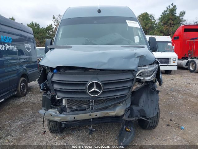 W1Z4EFVY3NP509123 Mercedes-Benz Sprinter 2500 Standard Roof V6