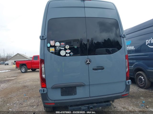W1Z4EFVY3NP509123 Mercedes-Benz Sprinter 2500 Standard Roof V6