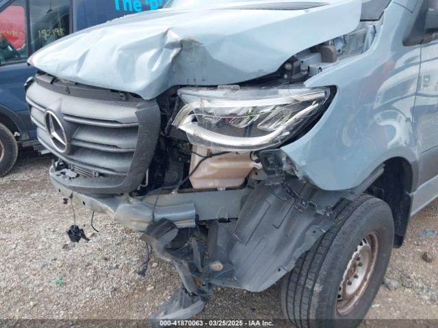 W1Z4EFVY3NP509123 Mercedes-Benz Sprinter 2500 Standard Roof V6