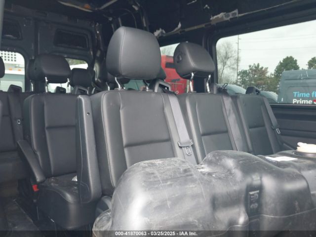 W1Z4EFVY3NP509123 Mercedes-Benz Sprinter 2500 Standard Roof V6