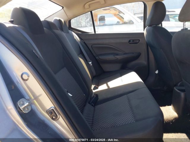 3N1CN8DV9ML820446 Nissan Versa S Xtronic Cvt