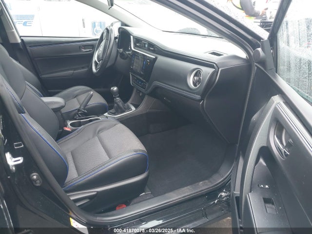 Toyota COROLLA SE 2017 5YFBURHE8HP601028 Image 5