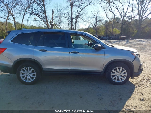 Honda PILOT LX 2019 5FNYF6H17KB086820 Image 13
