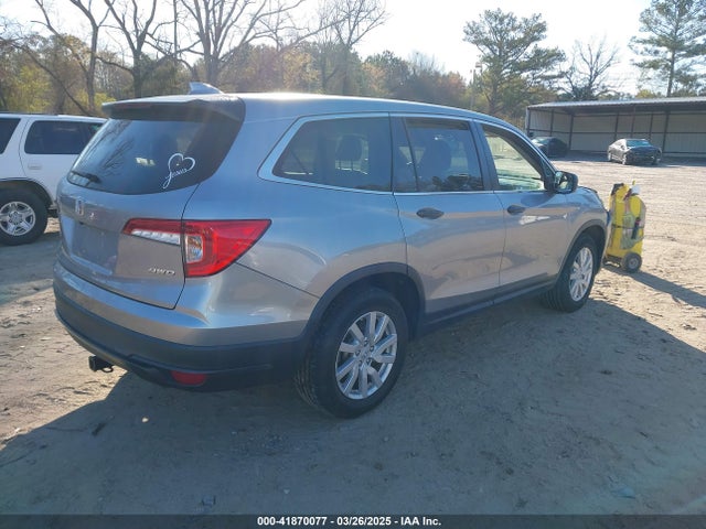 Honda PILOT LX 2019 5FNYF6H17KB086820 Image 4