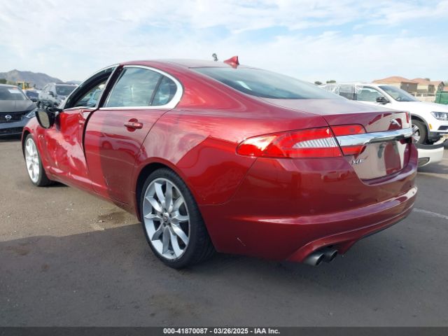 2013 JAGUAR XF SAJWA0HE0DMS71406 Photo 2