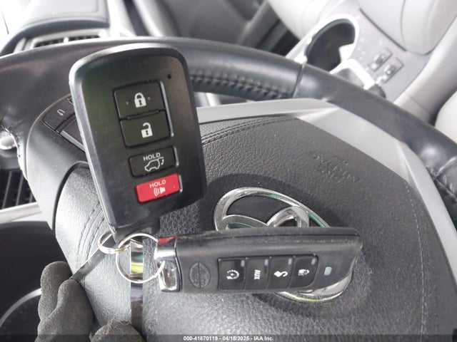 5TDJZRFH7HS411612 Toyota Highlander Xle