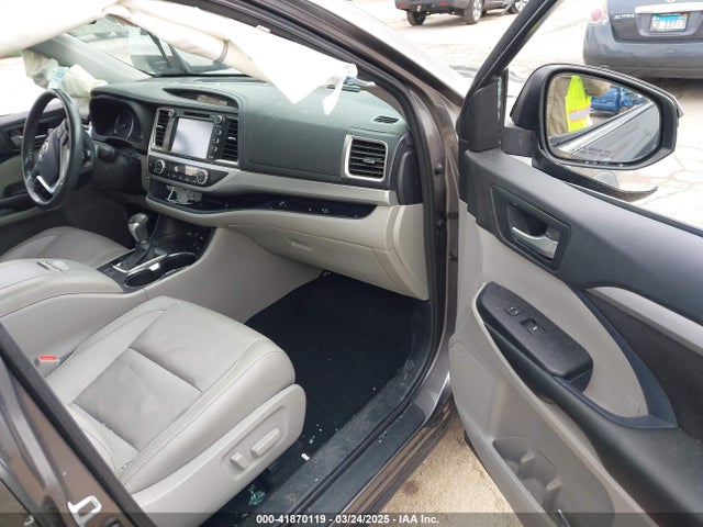 5TDJZRFH7HS411612 Toyota Highlander Xle