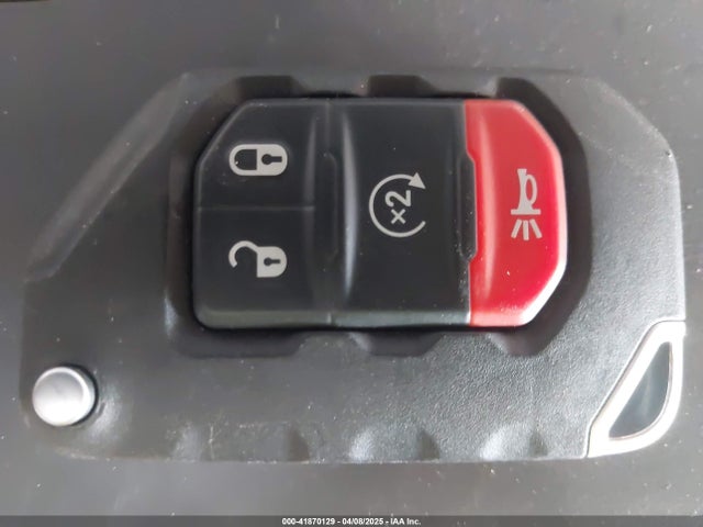 1C6HJTAG7NL148818 Jeep 2022