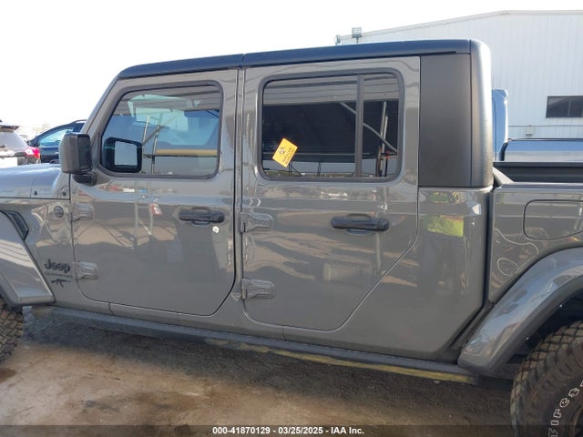 1C6HJTAG7NL148818 Jeep 2022