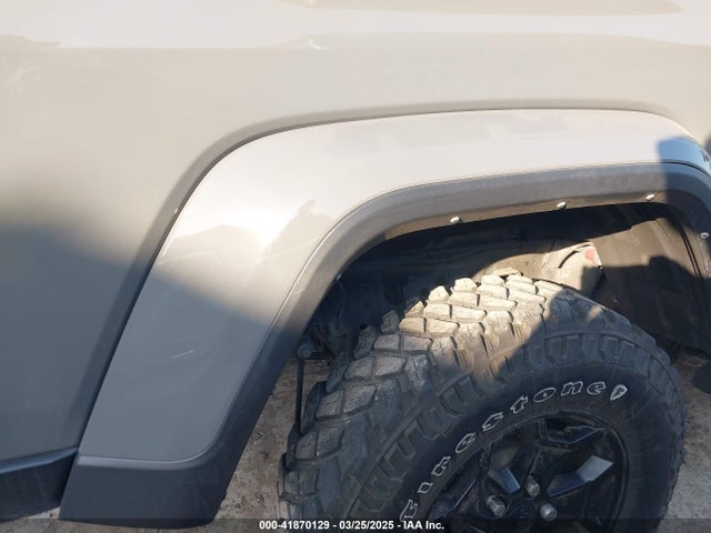 1C6HJTAG7NL148818 Jeep 2022