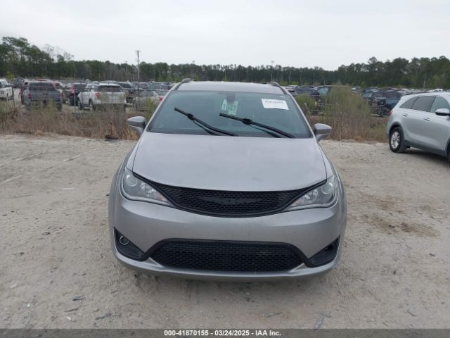 2C4RC1EG5LR257658 Chrysler Pacifica Touring L Plus