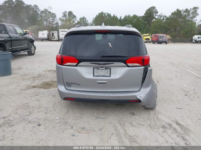 2C4RC1EG5LR257658 Chrysler Pacifica Touring L Plus