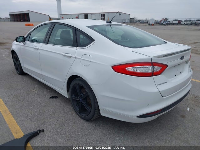3FA6P0HD6GR186401 Ford FUSION SE