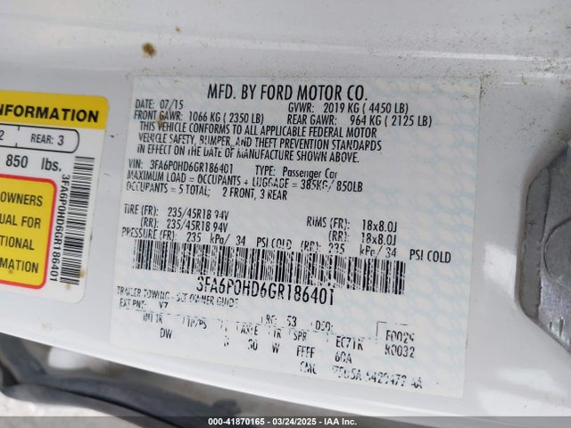 3FA6P0HD6GR186401 Ford FUSION SE