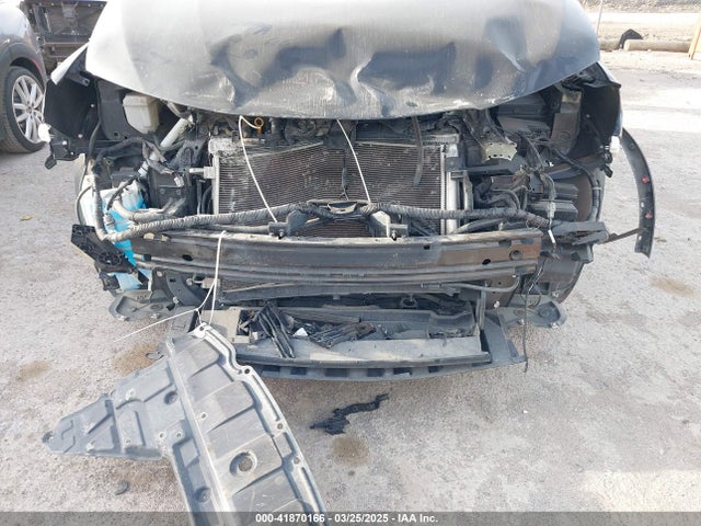 5N1AT2MT8HC814317 Nissan ROGUE SV