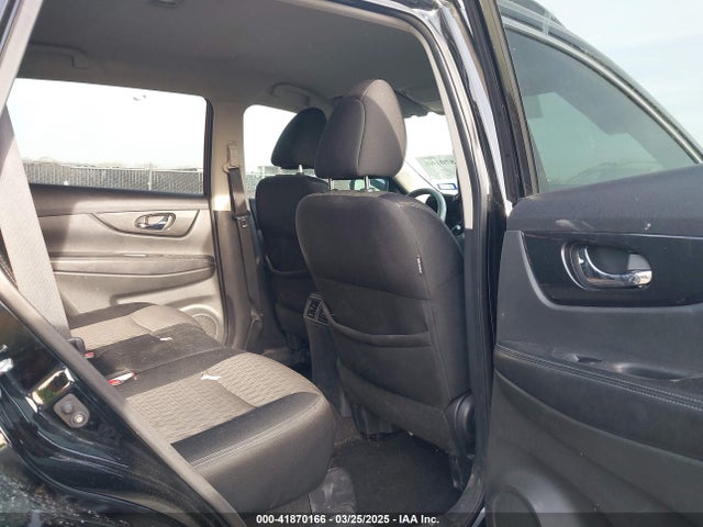 5N1AT2MT8HC814317 Nissan ROGUE SV