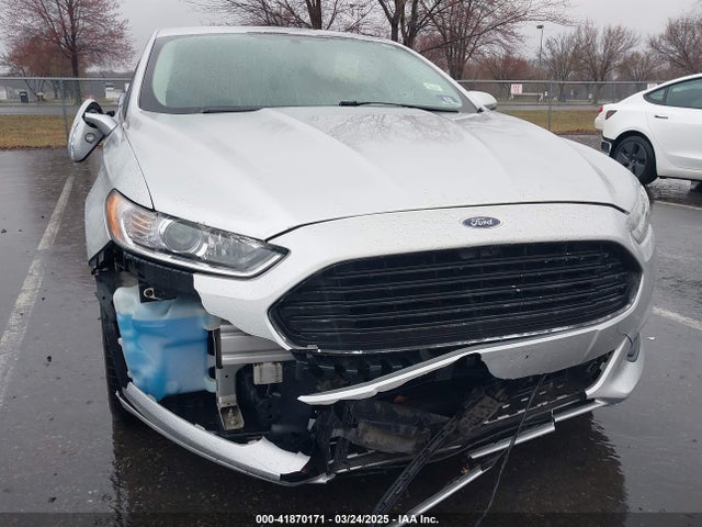 3FA6P0H74ER385535 Ford FUSION SE