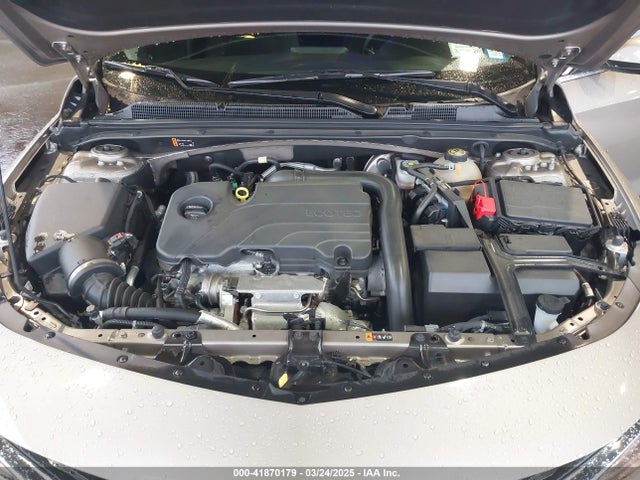 1G1ZD5ST0NF136156 Chevrolet Malibu Fwd Lt
