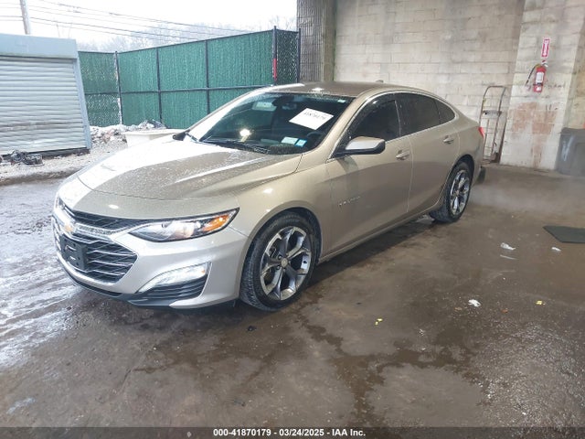 1G1ZD5ST0NF136156 Chevrolet Malibu Fwd Lt